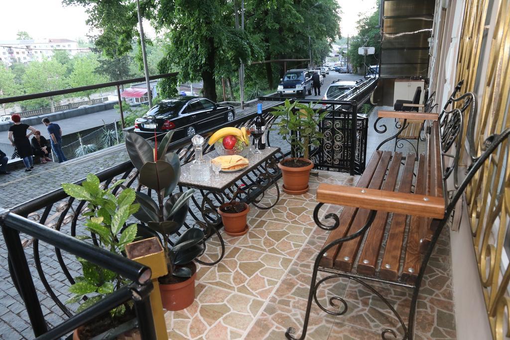 קוטאיסי Hostel Saba מראה חיצוני תמונה